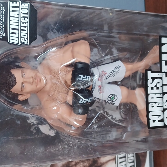 UFC Forrest Griffin figurine - Picture 2 of 4